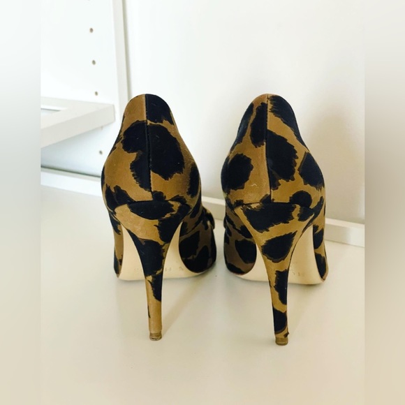 Hobbs satin bow leopard print court heels size UK 3.5 - Picture 3 of 4